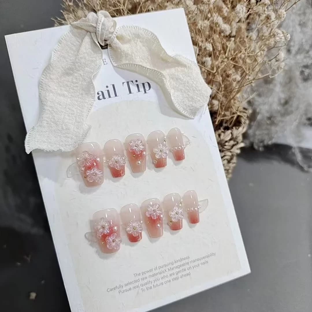 Uñas Postizas Florales Forma Coffin Corta Diseño Rubor Lindo 10 Piezas