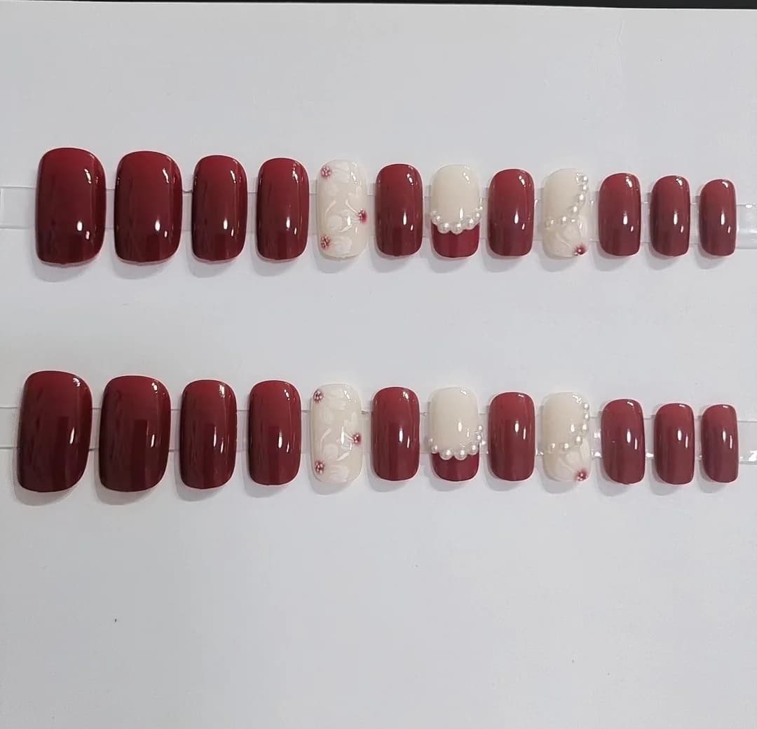 Uñas Postizas Medianas Rojas Estilo Lolita Dulce