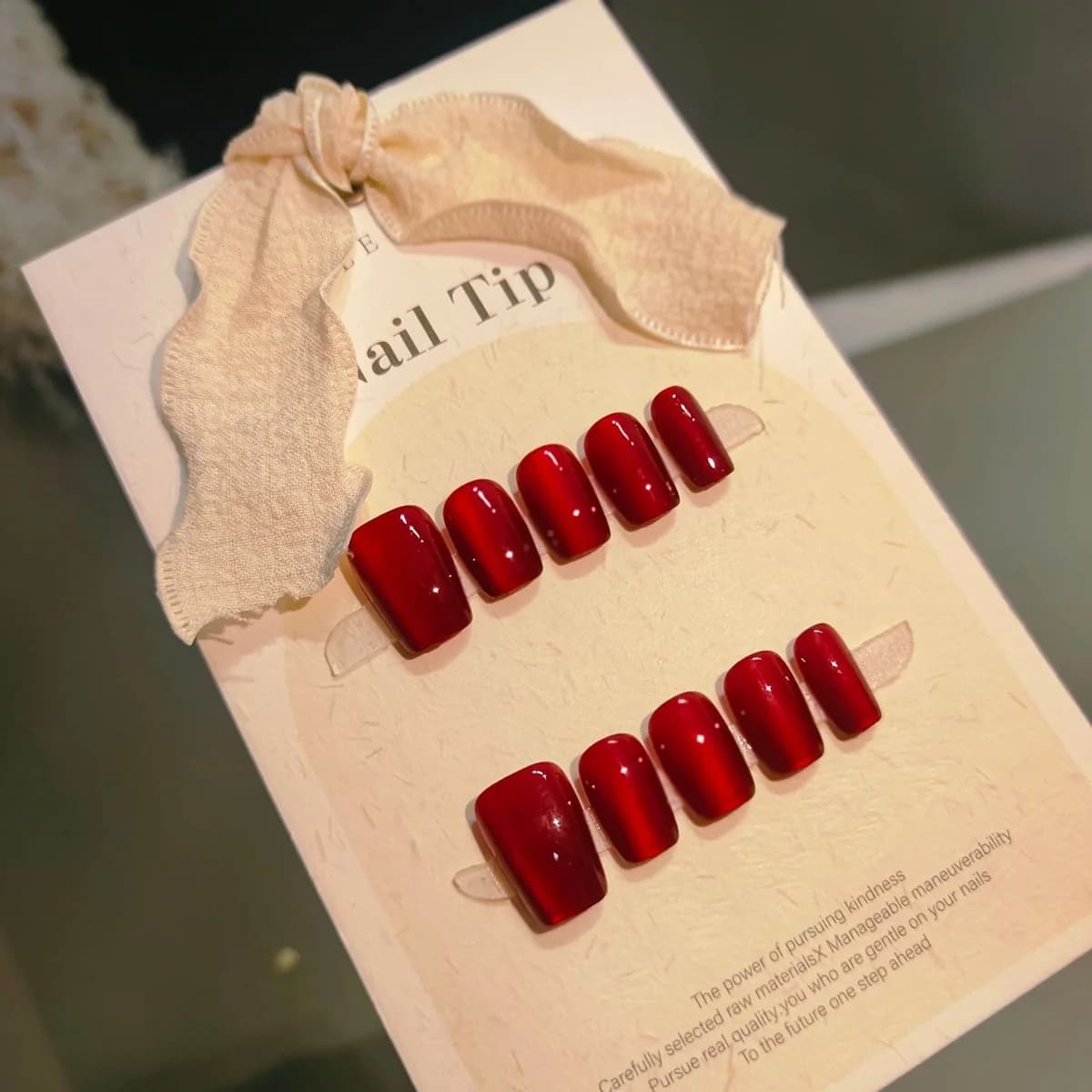 Set de Manicura Uñas Postizas Ojo de Gato Rojas Cuadradas Cortas con Purpurina