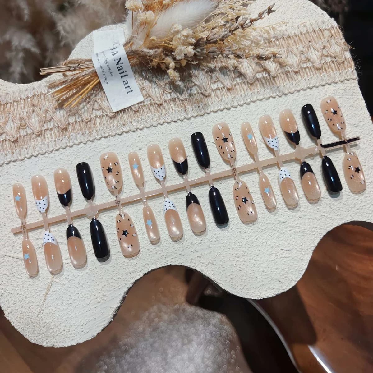 Uñas Postizas Medianas Ovaladas Ojo de Gato Estrella Plateada 30 Piezas