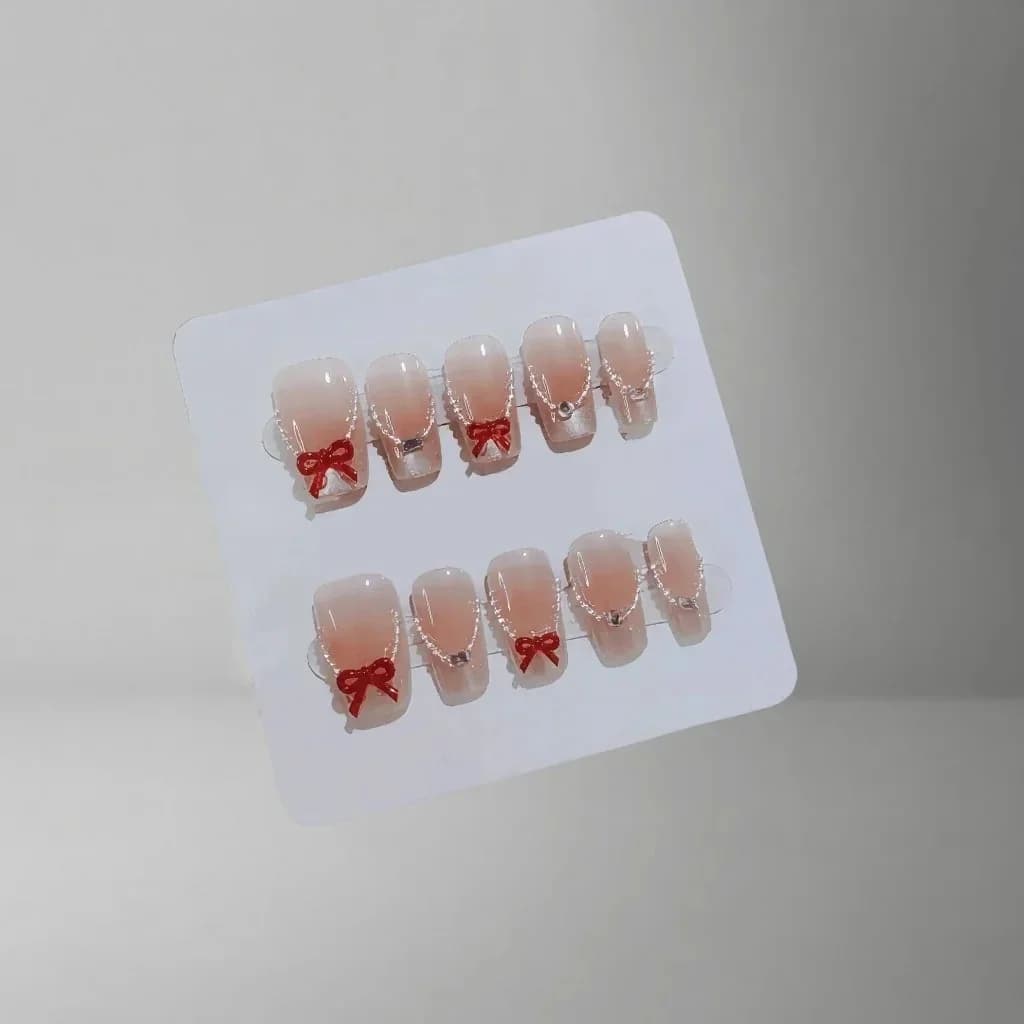 Uñas Postizas Cortas Coffin Ojo de Gato Mariposa Lazo Strass