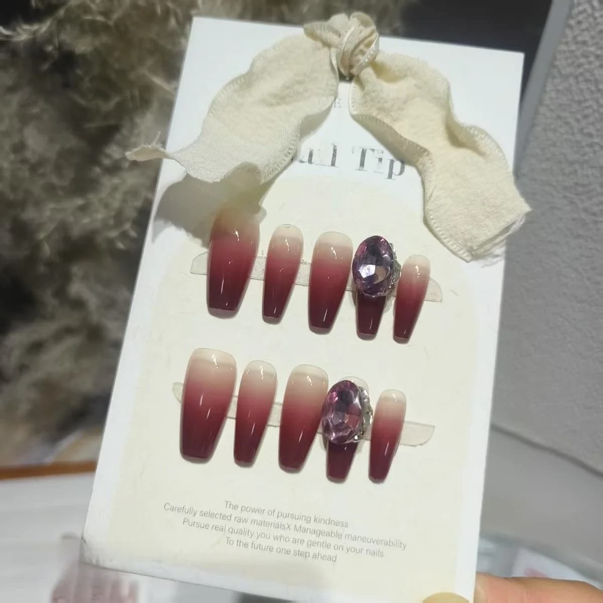 Uñas Postizas Rojo Cinabrio Degradado Coffin Mediano