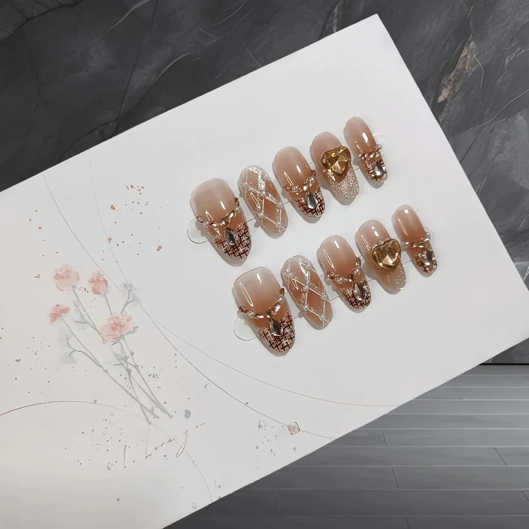 Uñas Postizas Ovaladas Medianas Ojo de Gato con Purpurina y Perlas, 30 Unidades