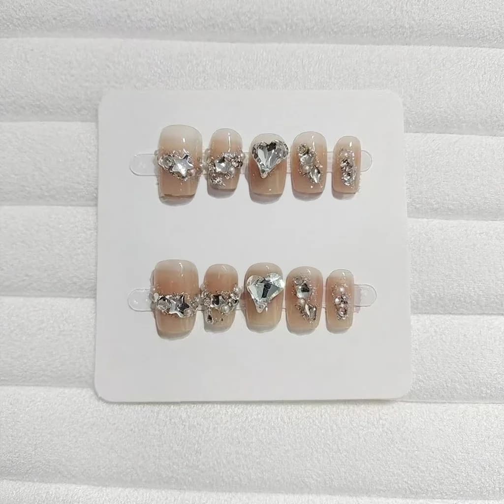 Uñas Postizas con Cristales de Corazón y Estrella, Forma Cuadrada Corta