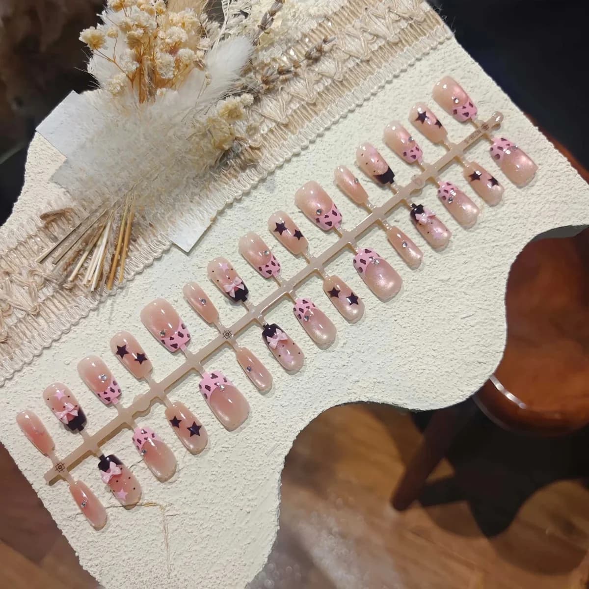 Uñas Postizas Cortas Coffin Ojo de Gato Rosa Leopardo