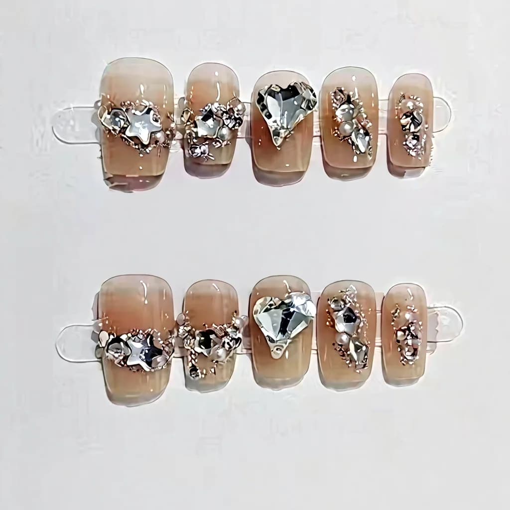 Uñas Postizas con Cristales de Corazón y Estrella, Forma Cuadrada Corta