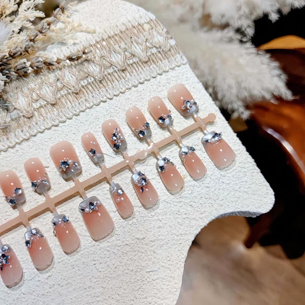 Uñas Postizas Punta Francesa Azul con Perlas y Strass