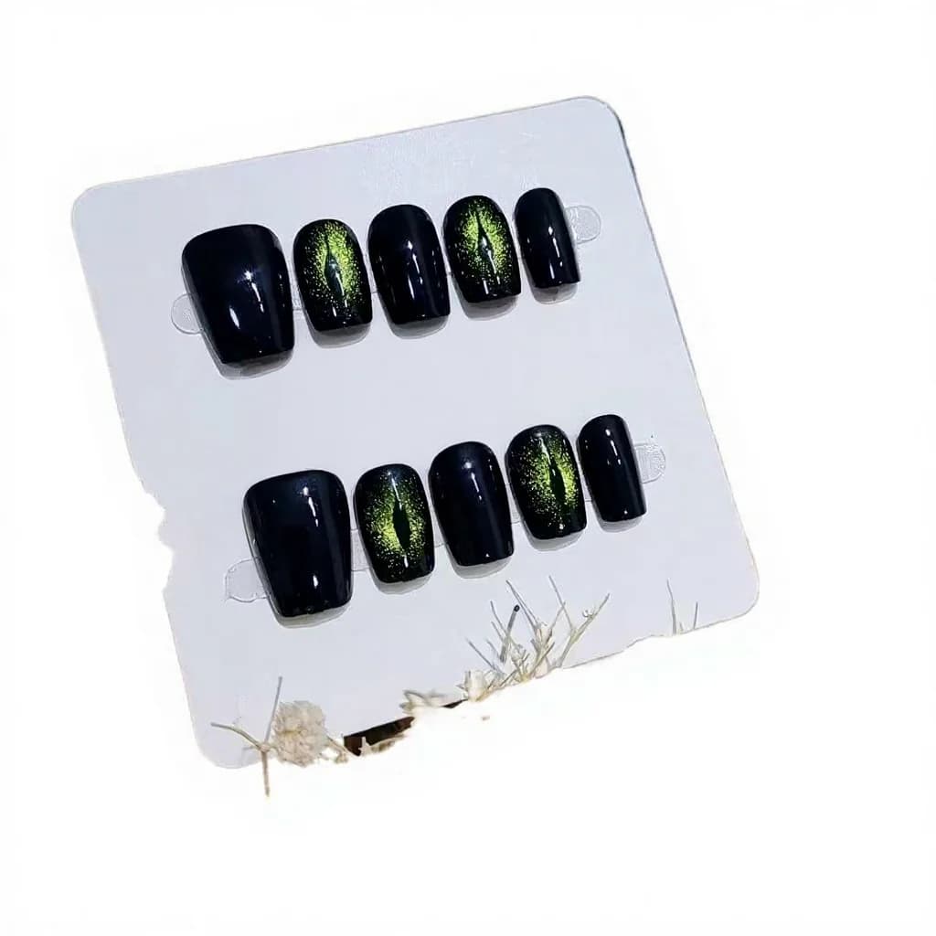 Uñas Postizas Góticas Negras Forma Coffin Corta Diseño Mariposa 10 Unidades