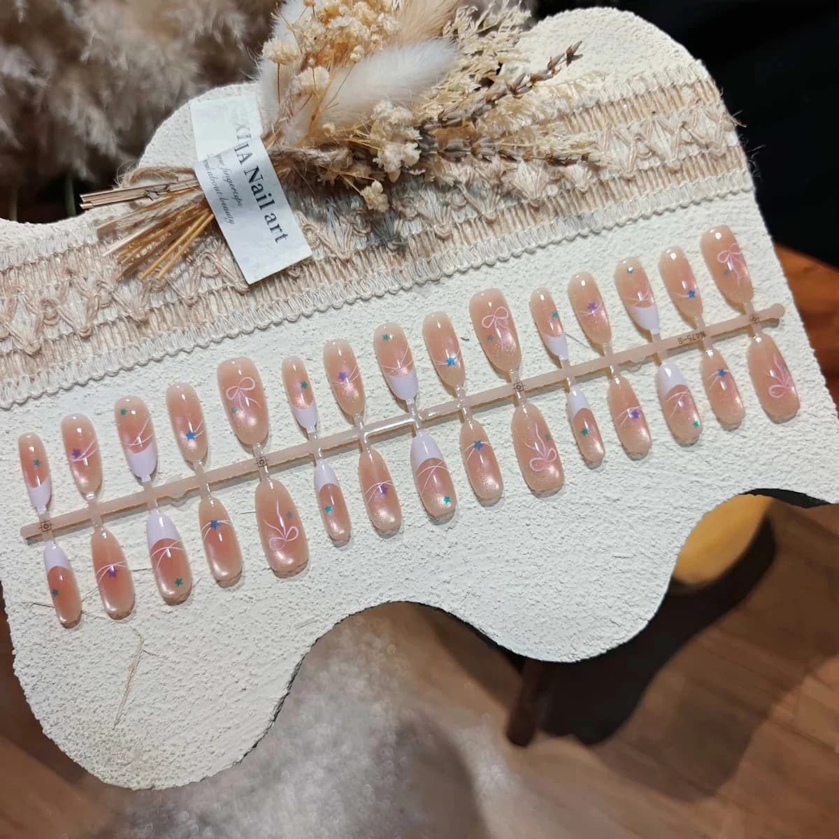 Uñas Postizas Ojo de Gato Rosa Suave, 30 Piezas, Reutilizables