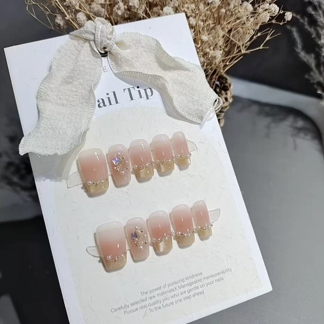 Uñas Postizas Francesas con Mariposas, Estilo Rubor Rosa Suave, 10 Piezas
