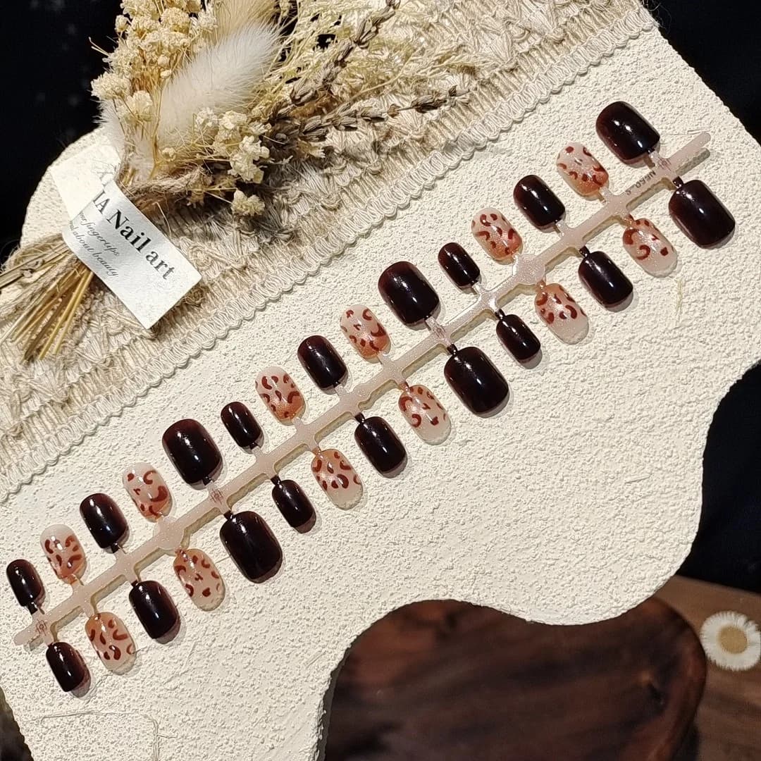 Uñas Postizas Ojo de Gato Leopardo Castaño, Cuadradas Cortas Marrón Otoñal