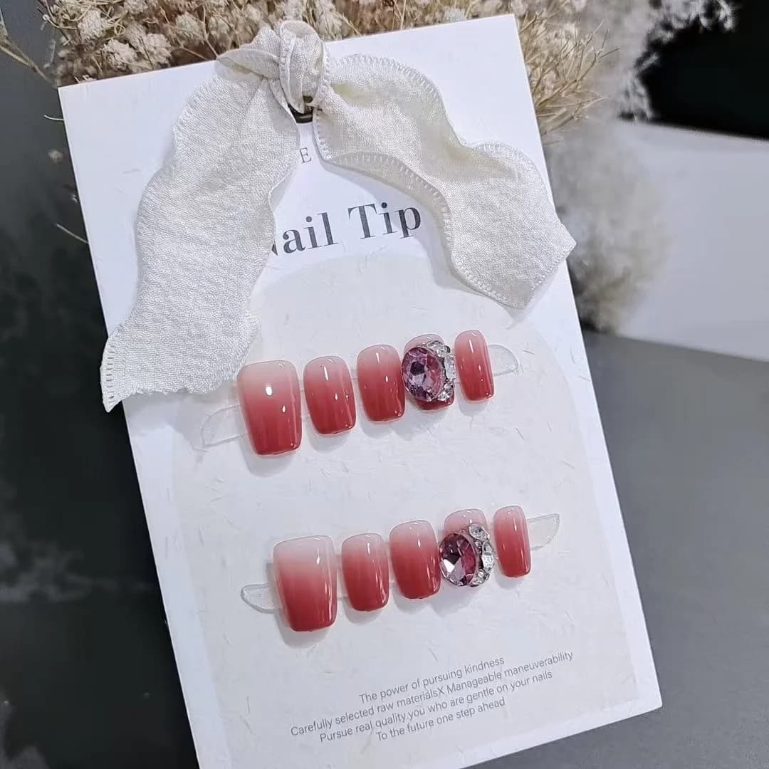 Uñas Postizas Cortas Coffin Degradado Bosque de Rosas con Piedras Grandes