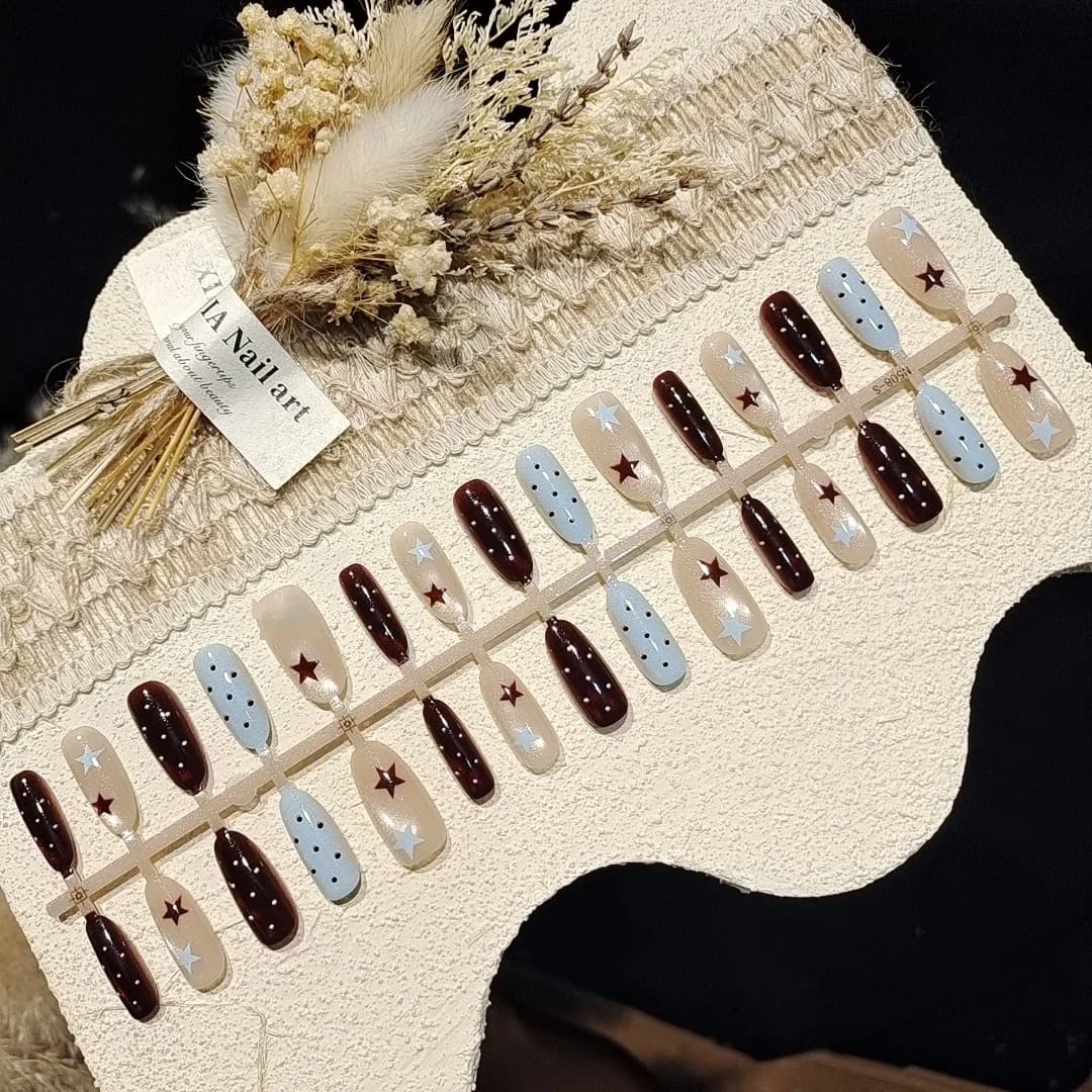 Uñas Postizas Ojo de Gato Diseño Estrella Marrón y Azul 30 Piezas