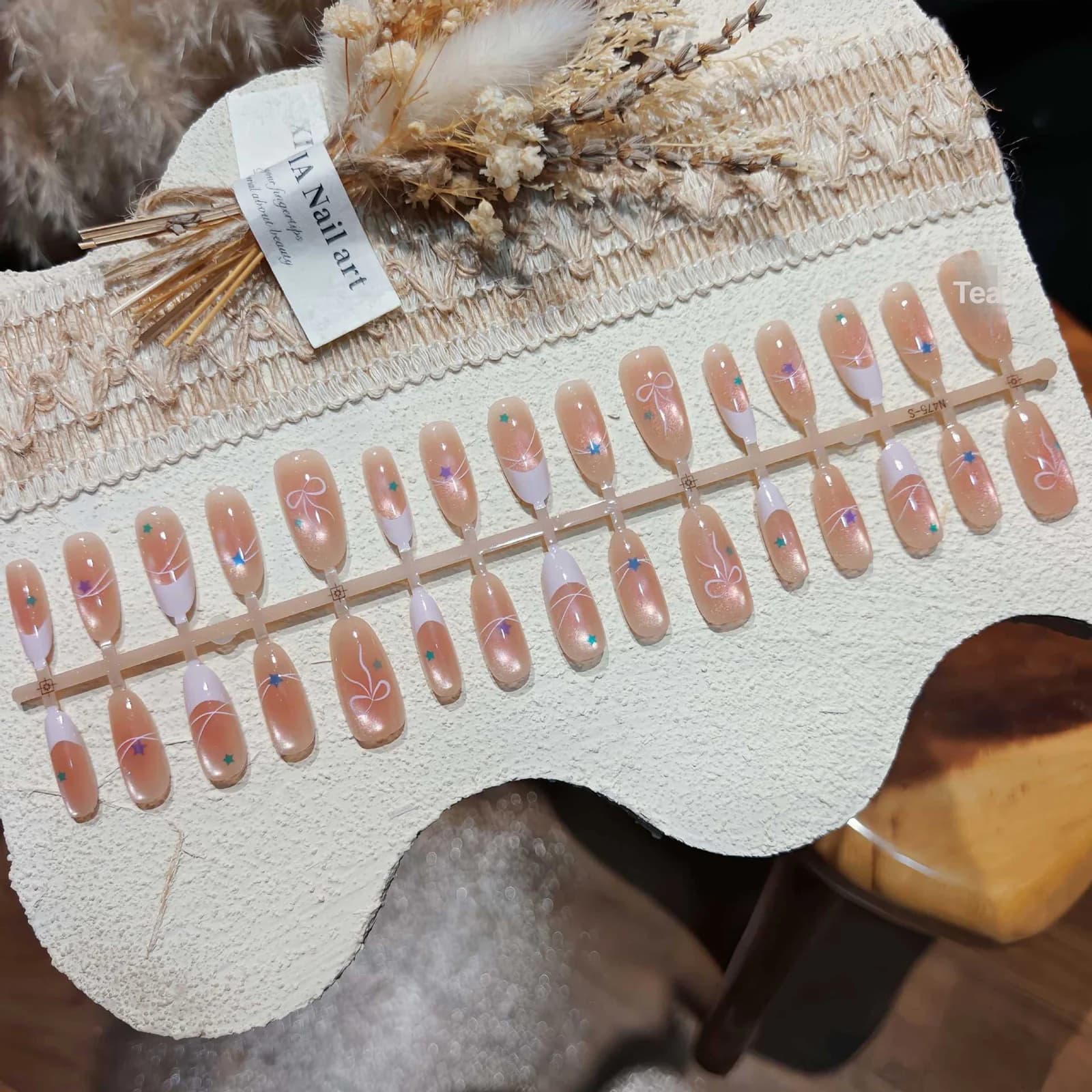 Uñas Postizas Ojo de Gato Rosa Suave, 30 Piezas, Reutilizables