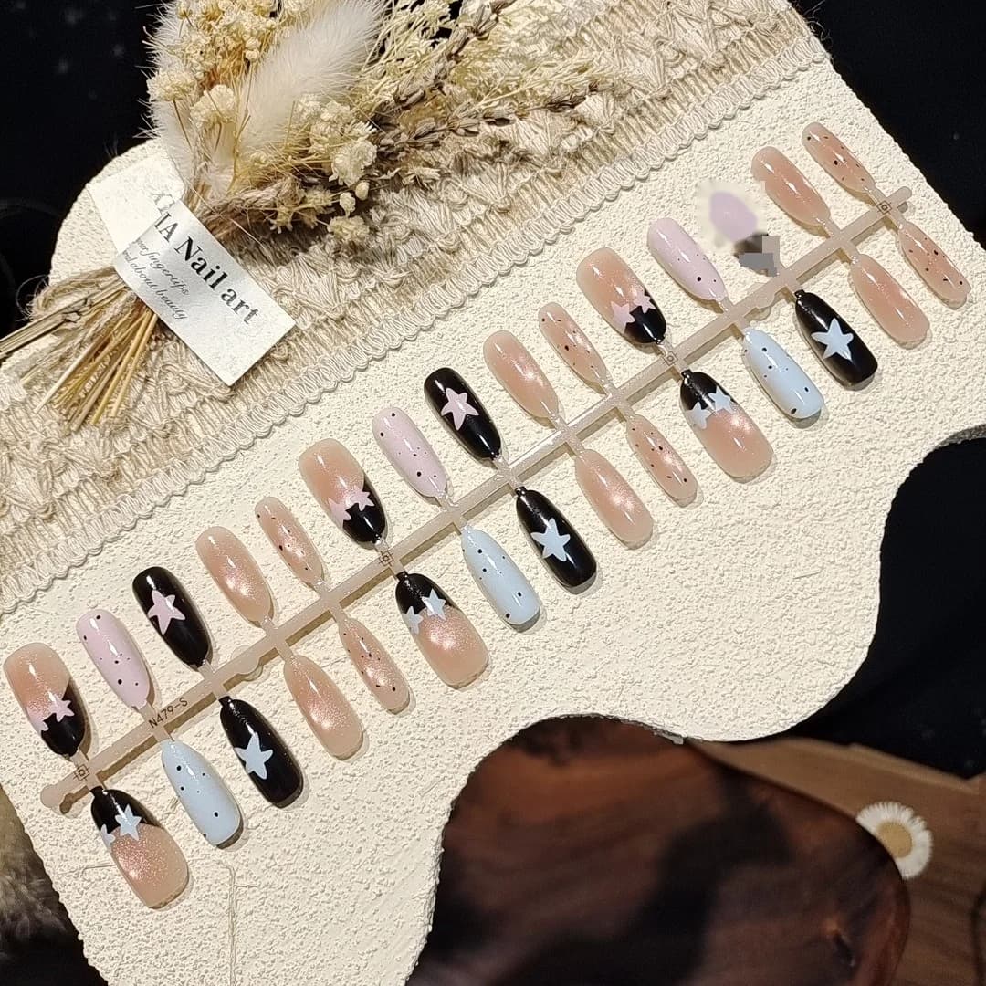 Uñas Postizas Ojo de Gato con Estrellas y Lunares, Manicura Estilo Dulce