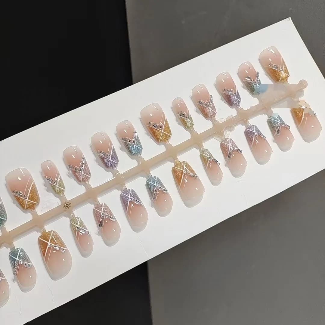 Uñas Postizas Fiesta Dulce, Cuadradas Cortas, Ojo de Gato Arcoíris con Cristales