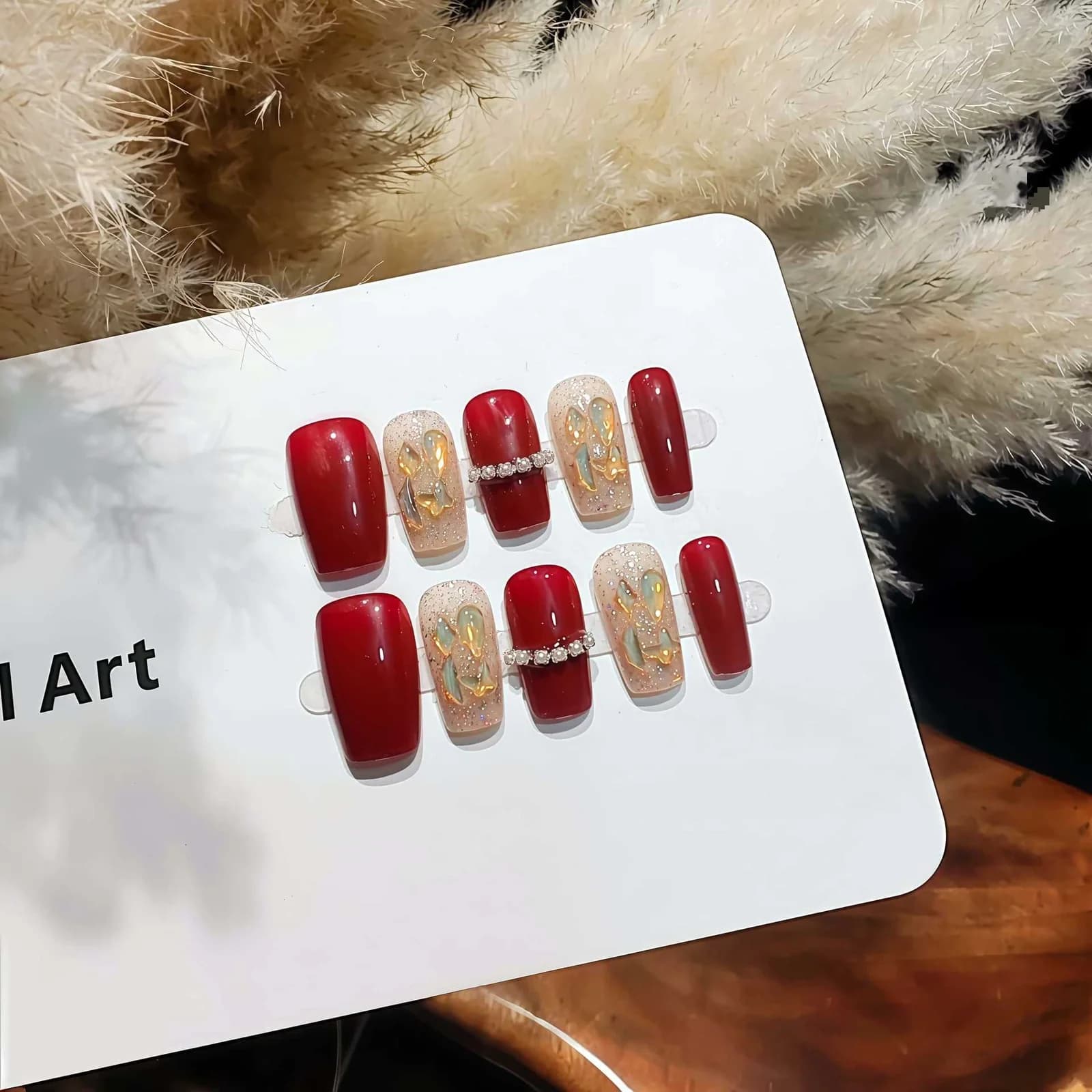 Uñas Postizas Rojas Cuadradas Cortas con Piedras Aurora