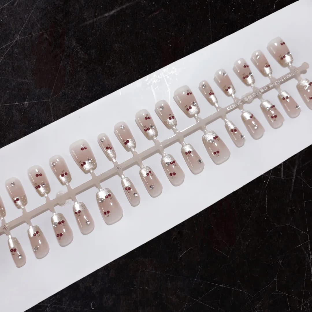 Uñas Postizas Ojo de Gato Cereza Rosa Claro, Forma Coffin Corta, 30 Piezas