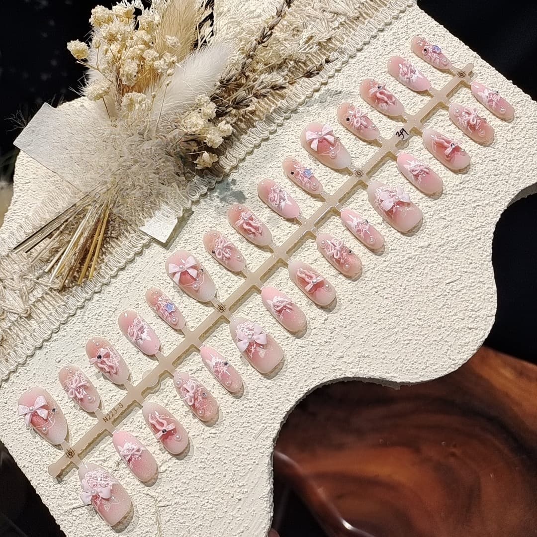 Uñas Postizas Ojo de Gato Rosa Niebla con Encaje y Cristales